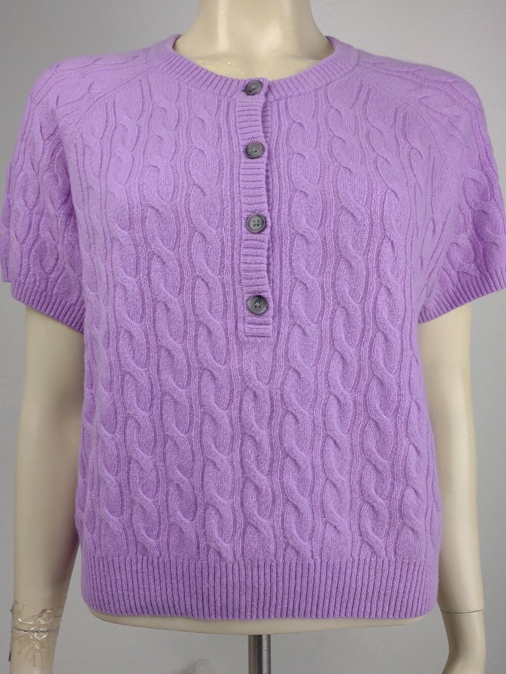 J. Crew light purple 100% Cashmere short sleeve cable knit sweater ladies Large